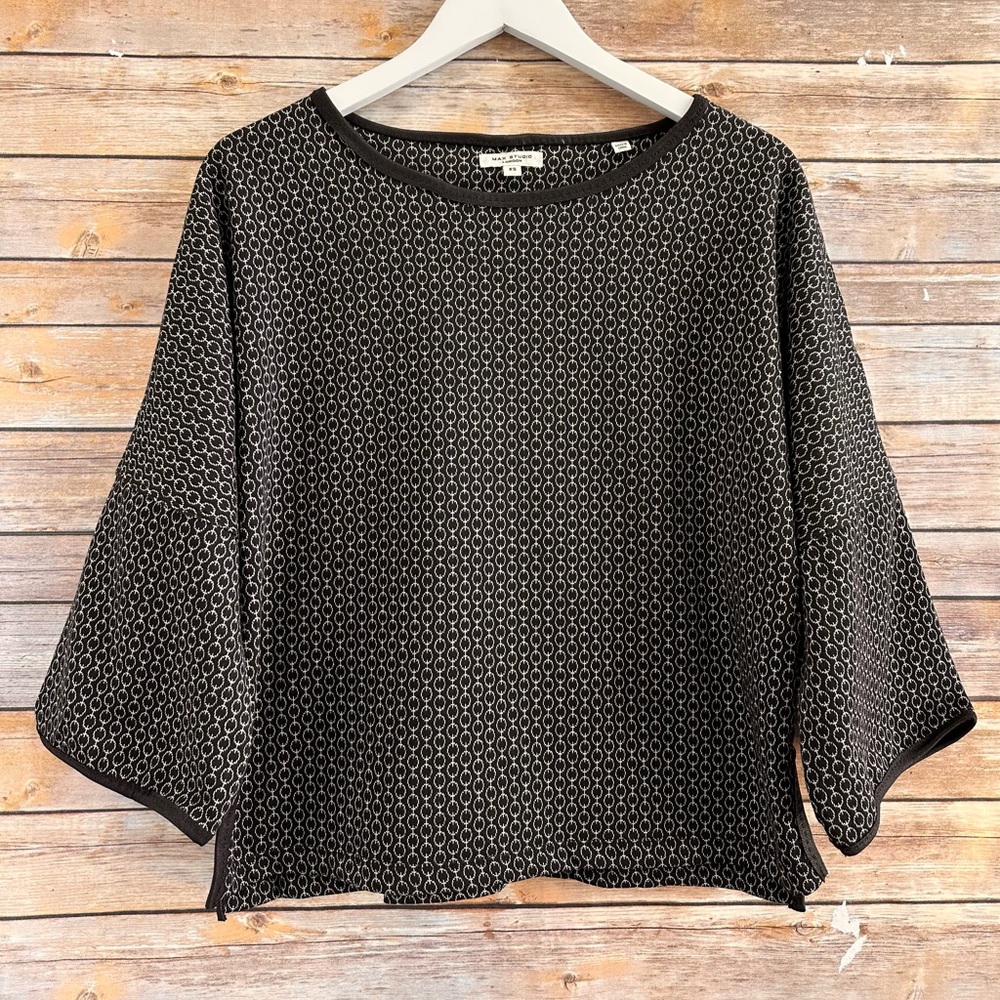 Max Studio London Top Women’s Size XS Black Double Knit Geometric Print NWOT